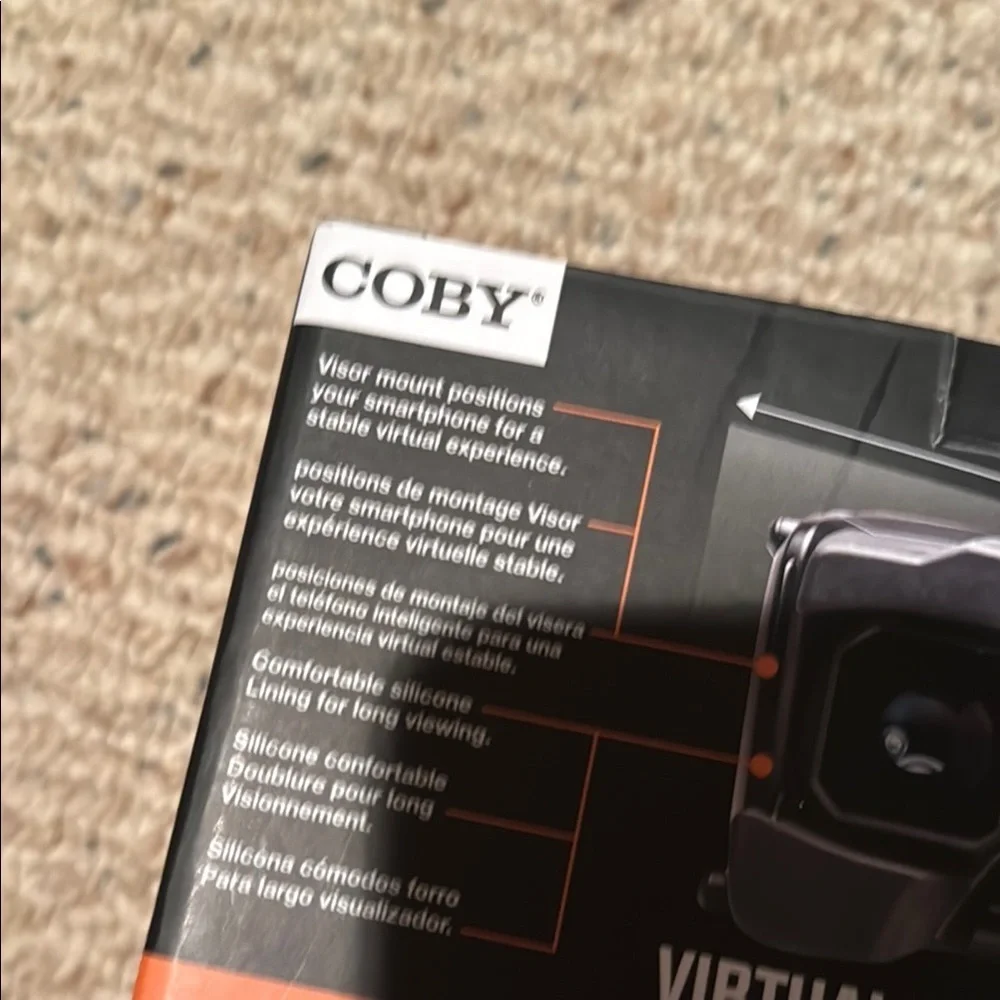 Black Virtual Reality Headset to be used with phone, Brand new in Box -